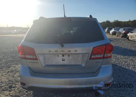 2013 Dodge Journey Sxt z USA, uszkodzony, nr VIN 3C4PDCBB3DT626329